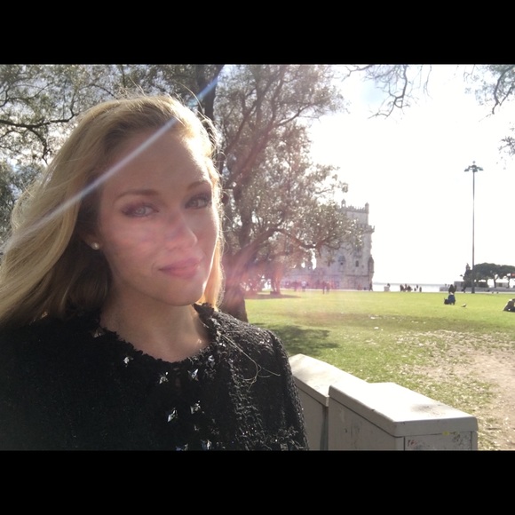 Meet your Posher, Jessica - Picture 2 of 10